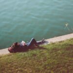 Introwertyzm a poczucie czasu – dlaczego introwertycy żyją wolniej